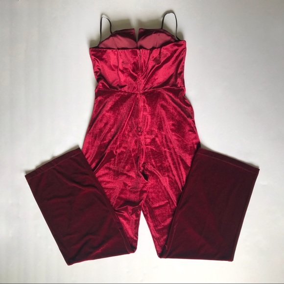 Premier Amour Jumpsuit - Picture 2 of 3